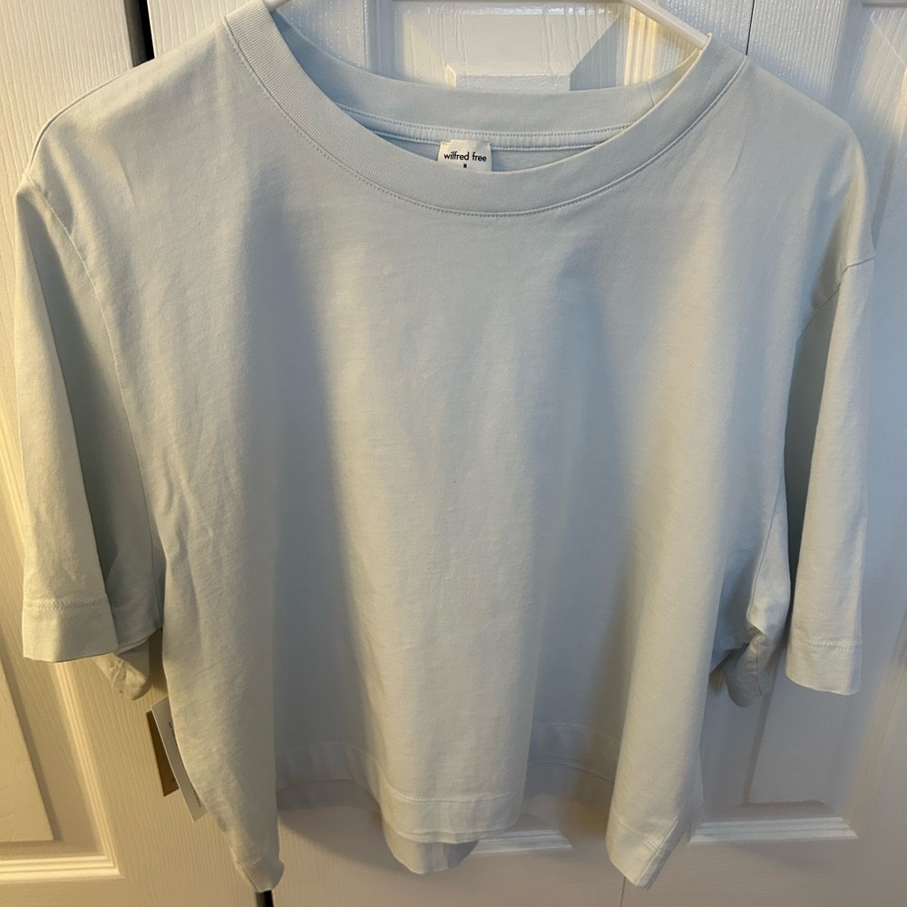Women’s short sleeve loose fit shirt